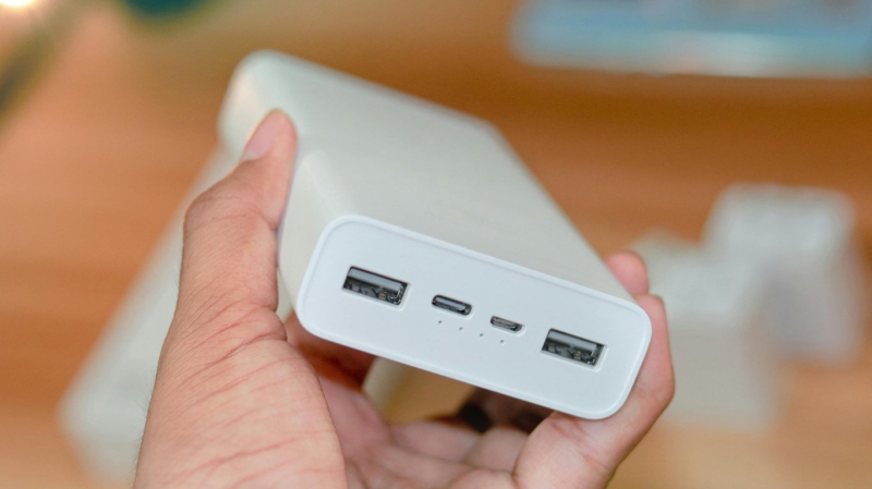 5 типів пристроїв, які ніколи не можна заряджати від повербанка