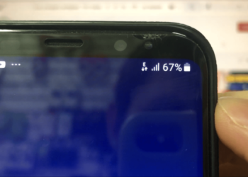 На екрані смартфона з’явилася літера “E” — що це та як діяти