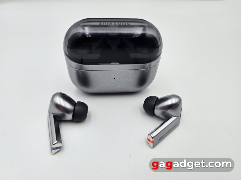 Чужий посеред своїх: огляд флагманських TWS-навушників Samsung Galaxy Buds 3 Pro