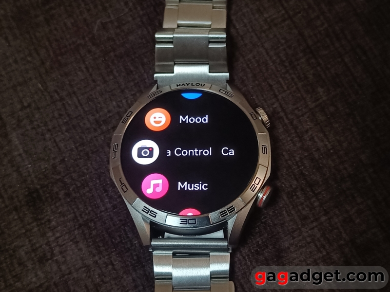 Металевий корпус і AMOLED-дисплей: огляд розумного годинника Haylou Solar 5 за 50 доларів