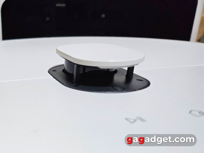 Детальний огляд робота-пилососа Samsung Jet Bot Combo AI з паровою дезінфекцією