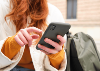 Шахрайські дзвінки — не відповідайте на номери з цими цифрами