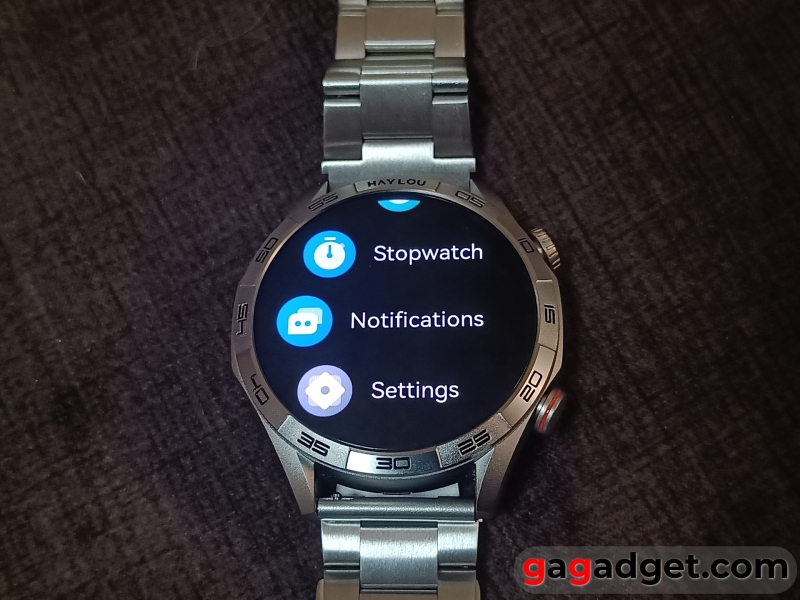 Металевий корпус і AMOLED-дисплей: огляд розумного годинника Haylou Solar 5 за 50 доларів