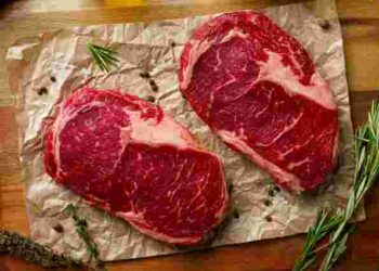 Шийка, окіст чи ребра: яка частина свинини найкраща для певної страви