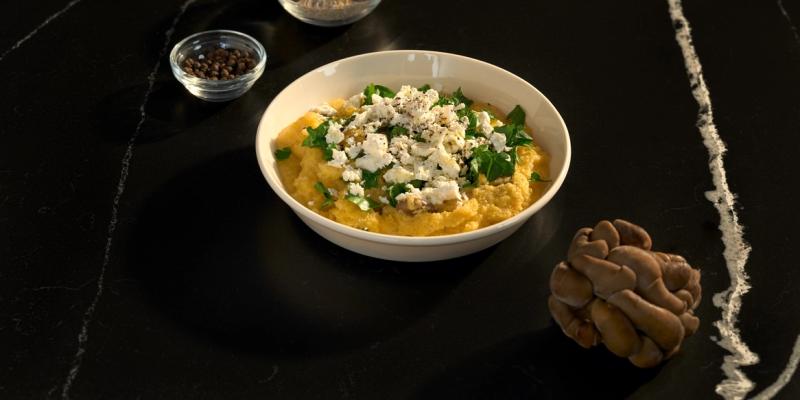 Час для експериментів. Як їсти сирий часник 10 способами, від соусів і заправок до вогняного сидру