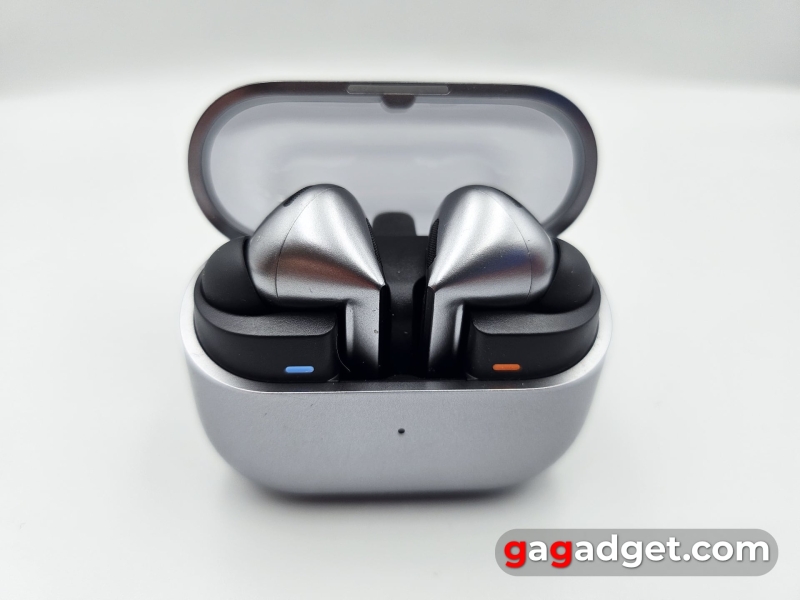 Чужий посеред своїх: огляд флагманських TWS-навушників Samsung Galaxy Buds 3 Pro