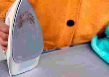 Як повністю прибрати сліди від праски на різних тканинах: 9 ефективних способів