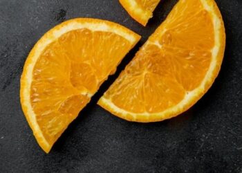 Не лише м’ясо й кістки. 12 речей, які ніколи не слід компостувати