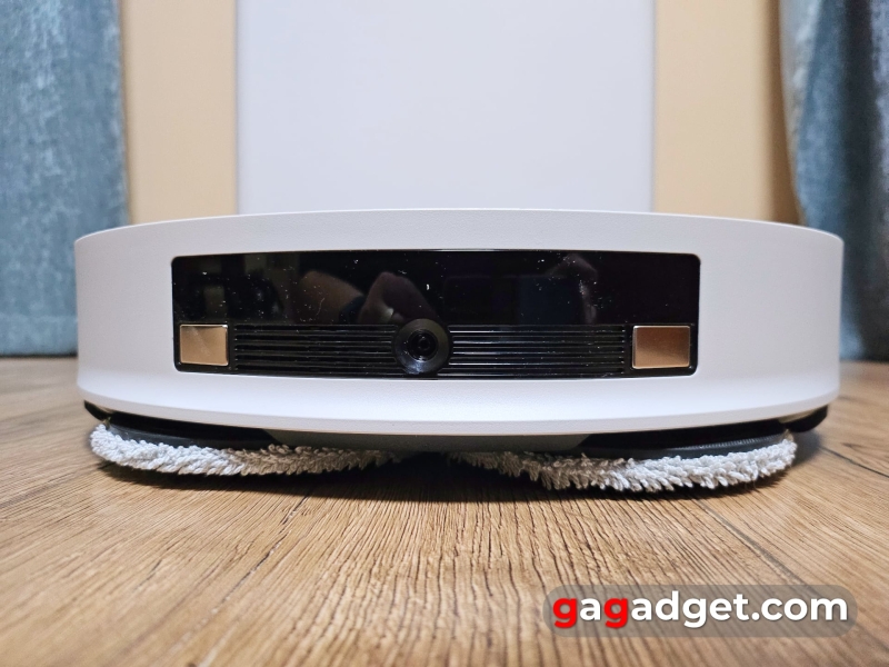 Детальний огляд робота-пилососа Samsung Jet Bot Combo AI з паровою дезінфекцією