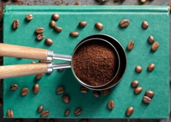 Не викидайте. Вчені знайшли нове призначення для залишків кавової гущі