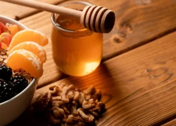 Як розтопити зацукрований мед: кулінарні лайфхаки