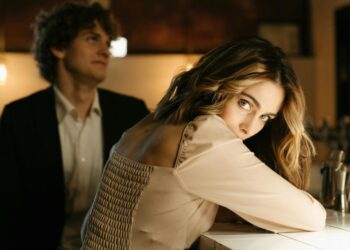 Не стегна і груди: ось на що дивляться чоловіки при першому знайомстві