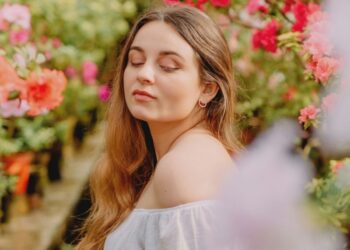 П’ять жіночих хитрощів, які дозволять жінці завжди приємно пахнути без парфумів