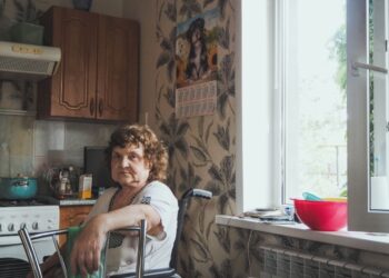 Помилки через які жінка старіє вже до 45 років