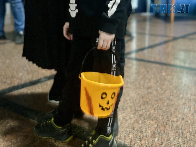 Відьми, маги та павуки: “Космічний Хелловін” у музеї в Житомирі (ФОТОРЕПОРТАЖ)