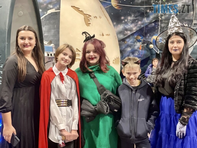 Відьми, маги та павуки: “Космічний Хелловін” у музеї в Житомирі (ФОТОРЕПОРТАЖ)