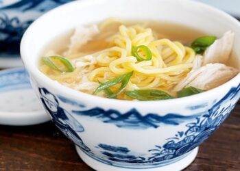 Вы не знали об этом: какие специи идеально подходят к супу (ПЕРЕЧЕНЬ)