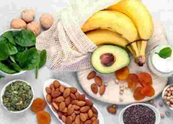 Магній і вітаміни групи В: чому вони важливі для організму і як поповнити їх запас