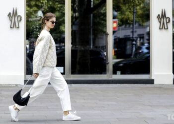 Білі джинси: як носити та з чим комбінувати