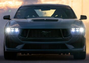 Чотиридверний Ford Mustang може стати глобальною моделлю
