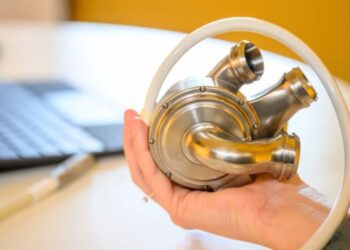 Чоловік прожив 104 дні зі штучним титановим серцем у межах революційного дослідження