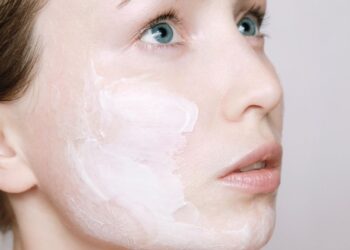 “Чуда від них чекати не варто”: Креми, за які не варто віддавати гроші