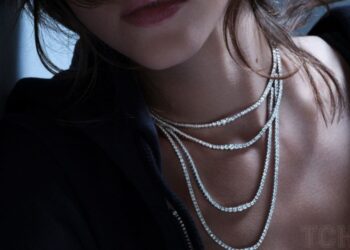 Діаманти, срібло, золото: практичні поради з очищення коштовностей