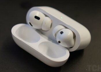 Як почистити AirPods не пошкодивши їх: корисні поради