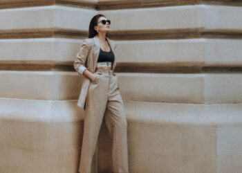 Як правильно підібрати капсульний гардероб: секрети стильного мінімалізму