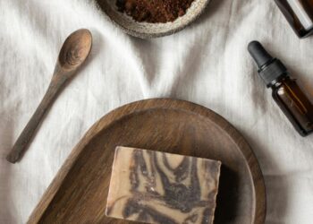 Кавовий скраб в домашніх умовах: простий рецепт для гладкої шкіри