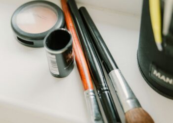 Макіяж, який тримається цілий день: рекомендації та хитрості від візажистів