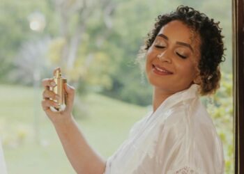 «Не відчуваю парфум на собі, значить знайшла свій» — чому це неправда і що таке «парфумерна сліпота»