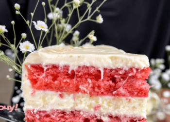 Никто не догадается, из чего этот торт: яркий десерт без духовки (РЕЦЕПТ)