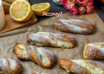 Очень творожный рецепт: от аромата этих булочек у гостей течет слюна (ВИДЕО)