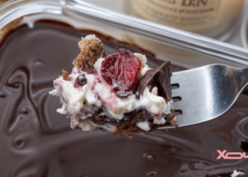 Простейший десерт: очень нежная вкуснятина из доступных продуктов (РЕЦЕПТ)