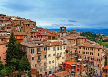 В Італії роздають будинки за 1 євро: що насправді стоїть за вигідною пропозицією