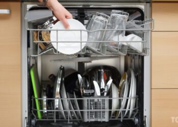 Ви будете здивовані: 20 неочікуваних речей, які можна мити у посудомийній машині