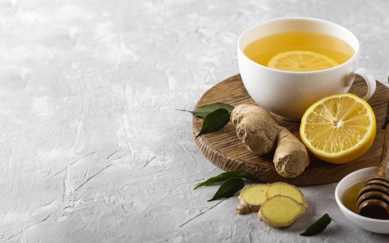 Замість калорійних солодощів: з чим найкраще пити чай, щоб було смачно і не шкодило фігурі