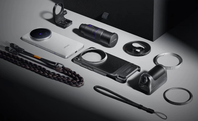 Блогери будуть у захваті: представлений флагманський смартфон vivo X200 Ultra з шикарним набором камер і знімним об'єктивом