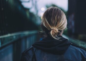 5 порад для тонкого і рідкого волосся, які зроблять шевелюру густіше