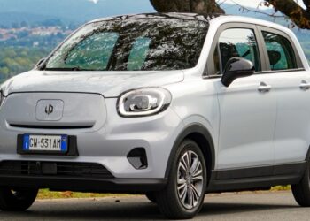 Stellantis припинила виробництво електромобілів китайської компанії Leapmotor у Польщі