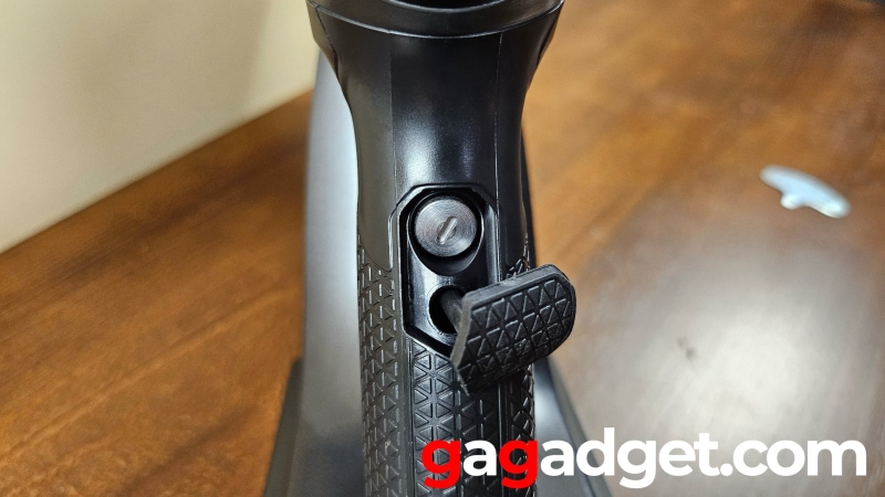 Потужність, помножена на штучний інтелект: огляд найтехнологічнішого бездротового пилососа Bespoke AI Jet Ultra