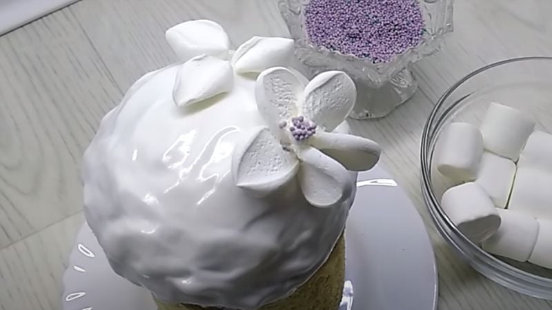 Вербові котики і бісквітні яйця: 5 креативних ідей, щоб прикрасити паску