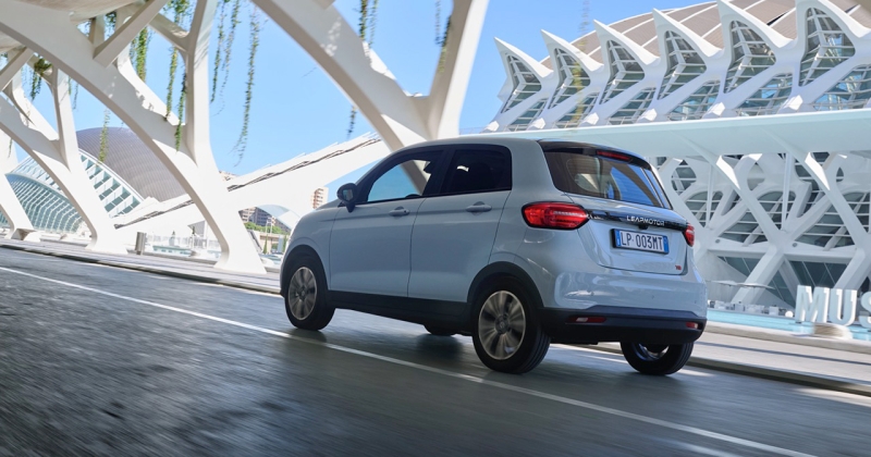 Stellantis припинила виробництво електромобілів китайської компанії Leapmotor у Польщі