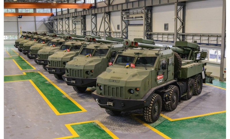 Світові військові витрати у 2024 році рекордно зросли, а Україна витратила третину свого ВВП