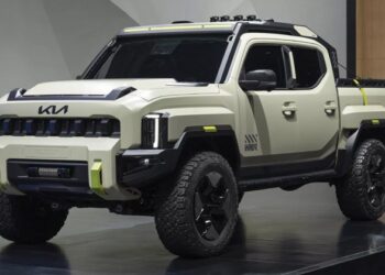 Kia Tasman Weekender: на “Seoul Motor Show 2025” представили агресивний концепт пікапа