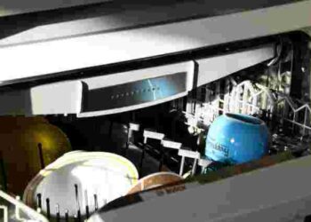 Як прочистити посудомийну машину самостійно: покрокова інструкція