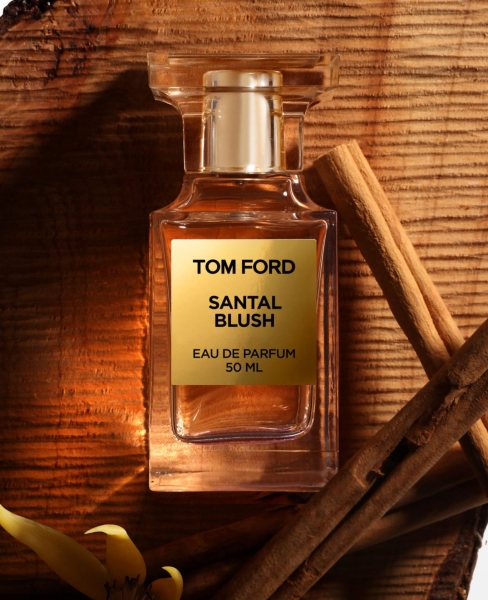 Як пахнути дорого: топ-7 найкращих ароматів з дорогим шлейфом