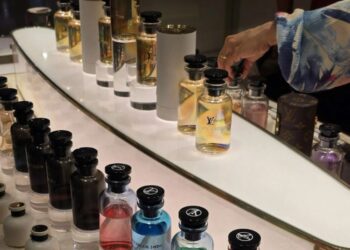 Як пахнути дорого: топ-7 найкращих ароматів з дорогим шлейфом