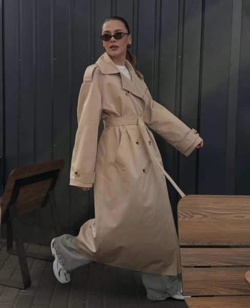 Капсульний гардероб на весну: які пʼять речей купити, щоб створити стильні образи